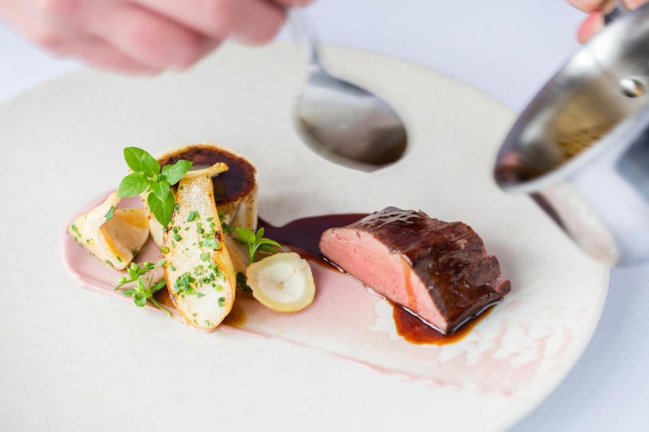 The Greenway Hotel & Spa Cheltenham Bagian luar foto